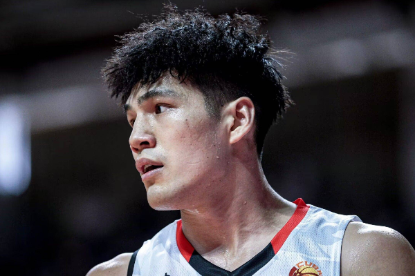 陳國(guó)豪低迷遭遇新秀阻擊！北控客場(chǎng)終結(jié)四連敗